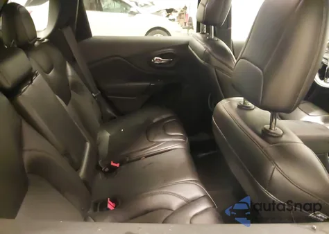 2019 Jeep Cherokee Altitude 4X4 from USA, damaged, VIN 1C4PJMLB6KD424648